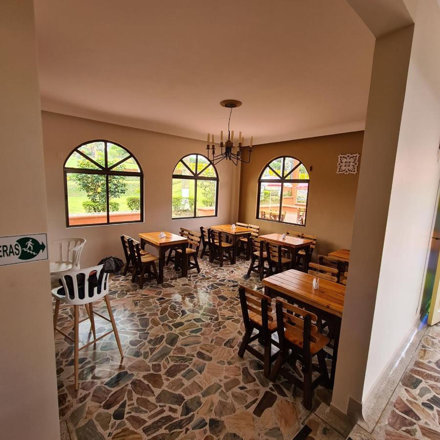 Hotel Casa Confort Санта-Роса-де-Кабаль Экстерьер фото